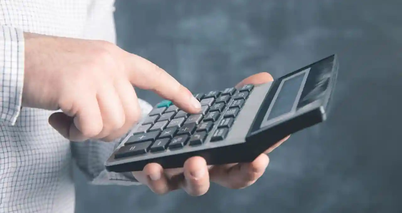 calculadora de gastos en PHP